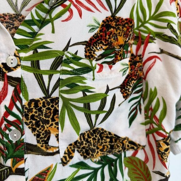 BERSHKA | Cropped button up - Picture 2 of 7